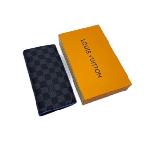 Бумажник Louis Vuitton E1081