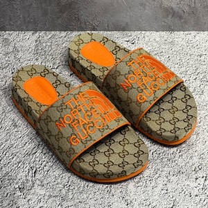 Тапочки THE NORTH FACE x Gucci L3792